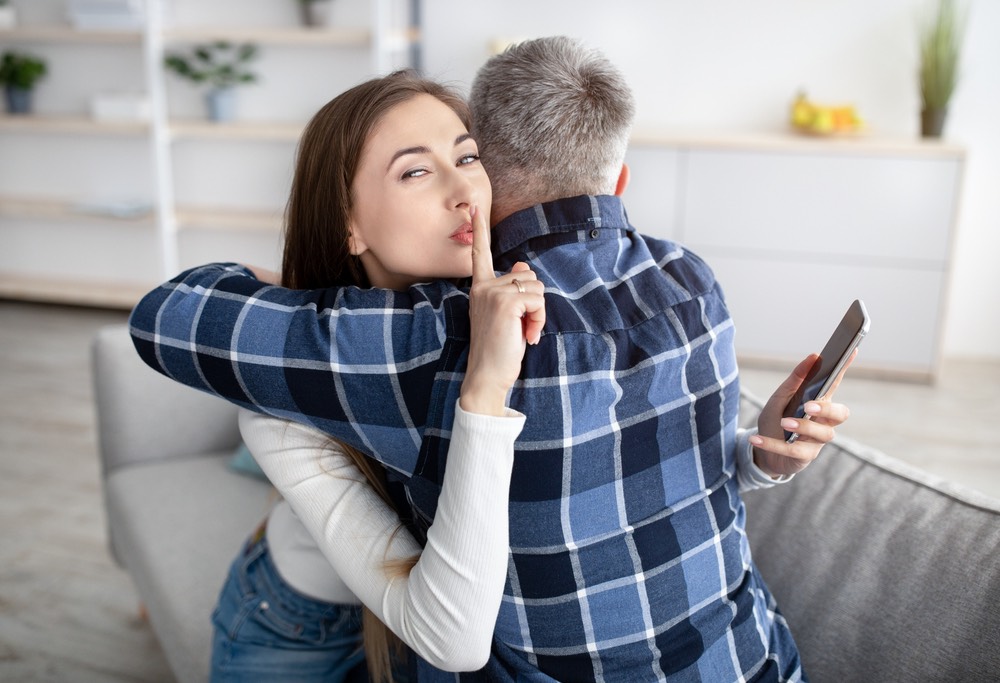 Micro-cheating er utroskab